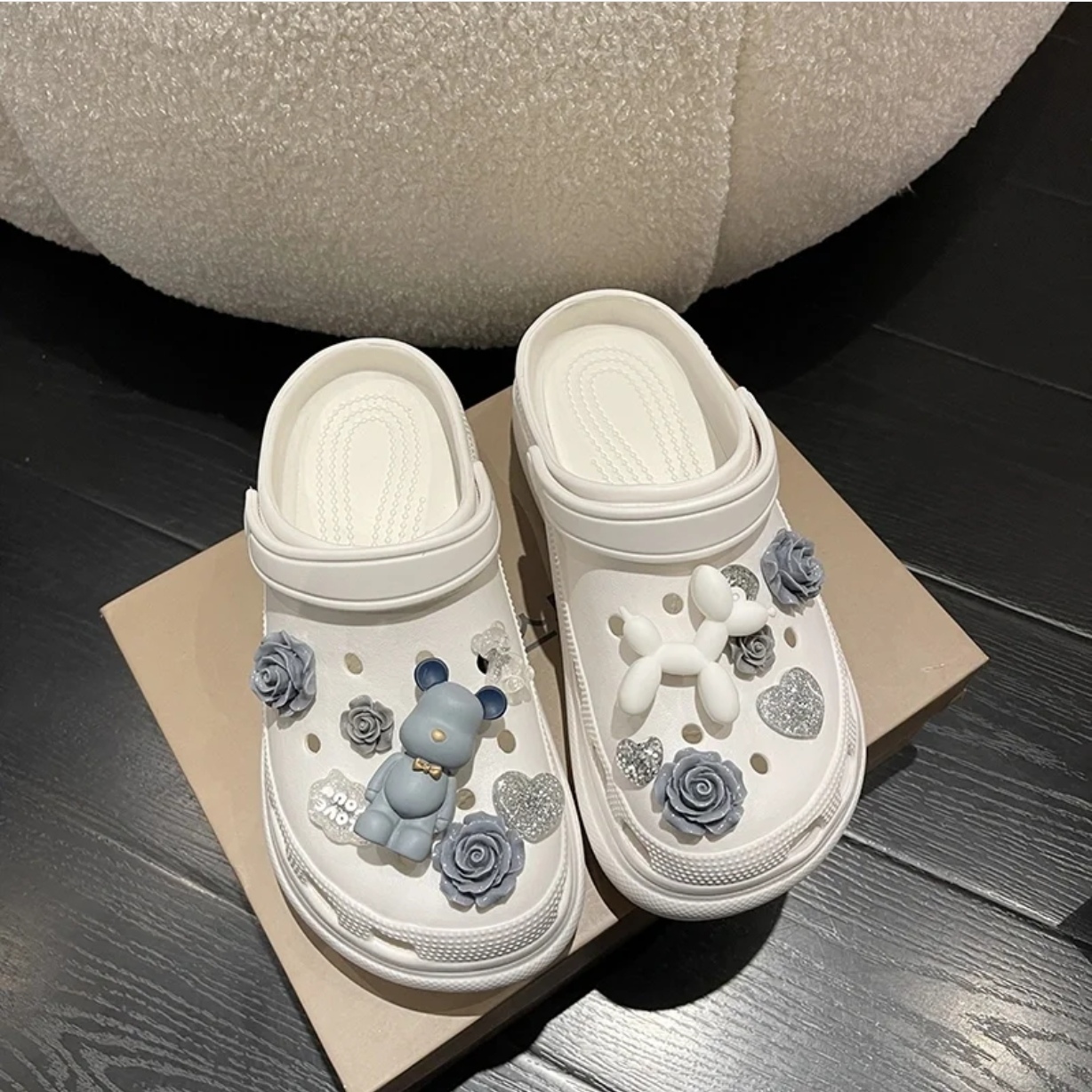 洞洞鞋卡洛驰Crocs配饰