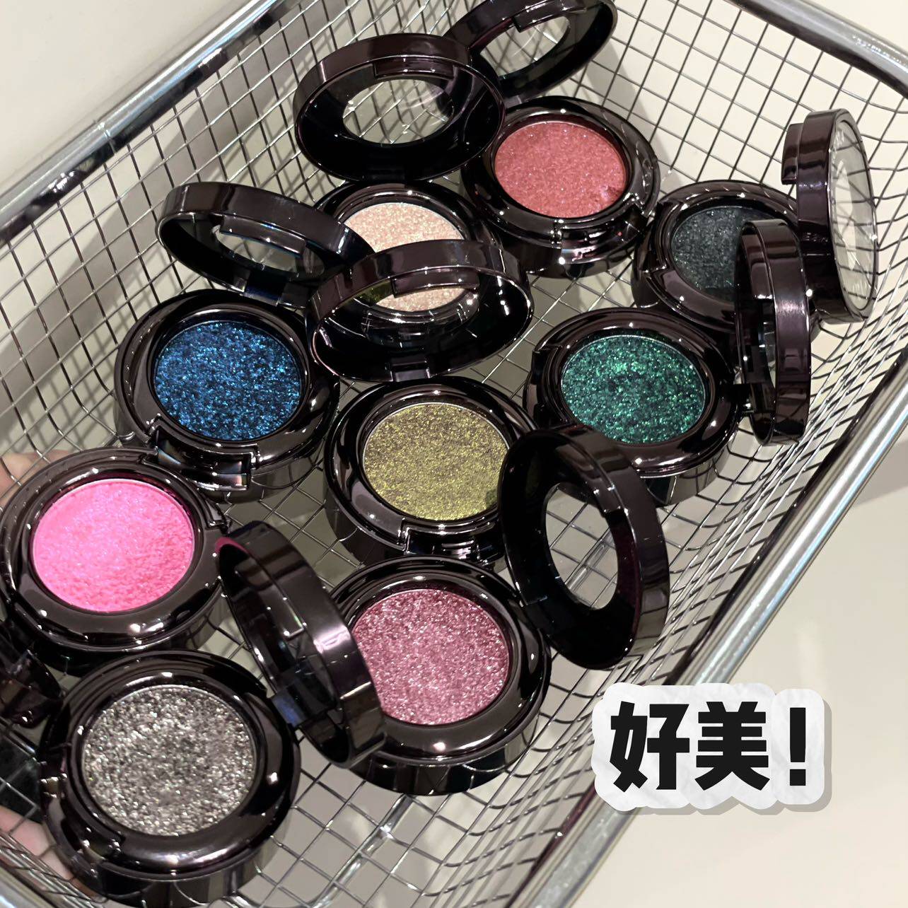 单颗成妆！爆闪超显色琉光幻镜清透弹力单色眼影高光提亮细闪珠光