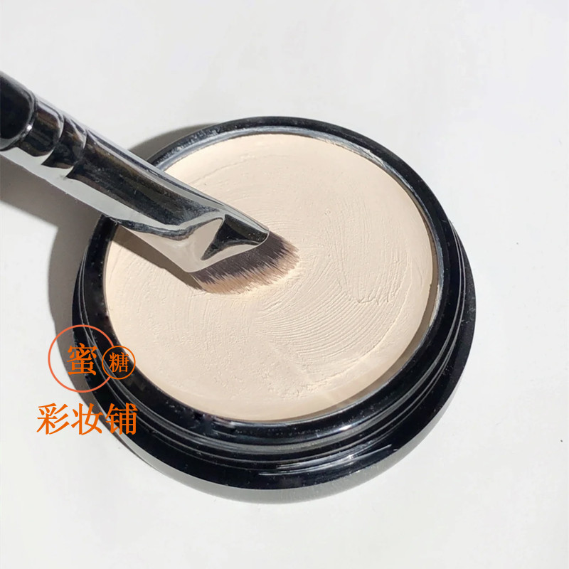 这个冷门遮泪沟cp真的惊艳到我！镰刀泪沟刷+高光膏组合 提亮暗沉,彩妆/香水/美妆工具,高光,淘宝优惠券,粉丝福利购,淘宝优惠卷