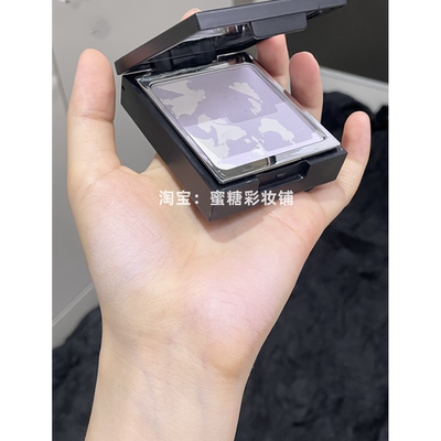 在变冷白皮大赛中取得了0.0001秒的好成绩！好气色紫钻饼提亮粉饼