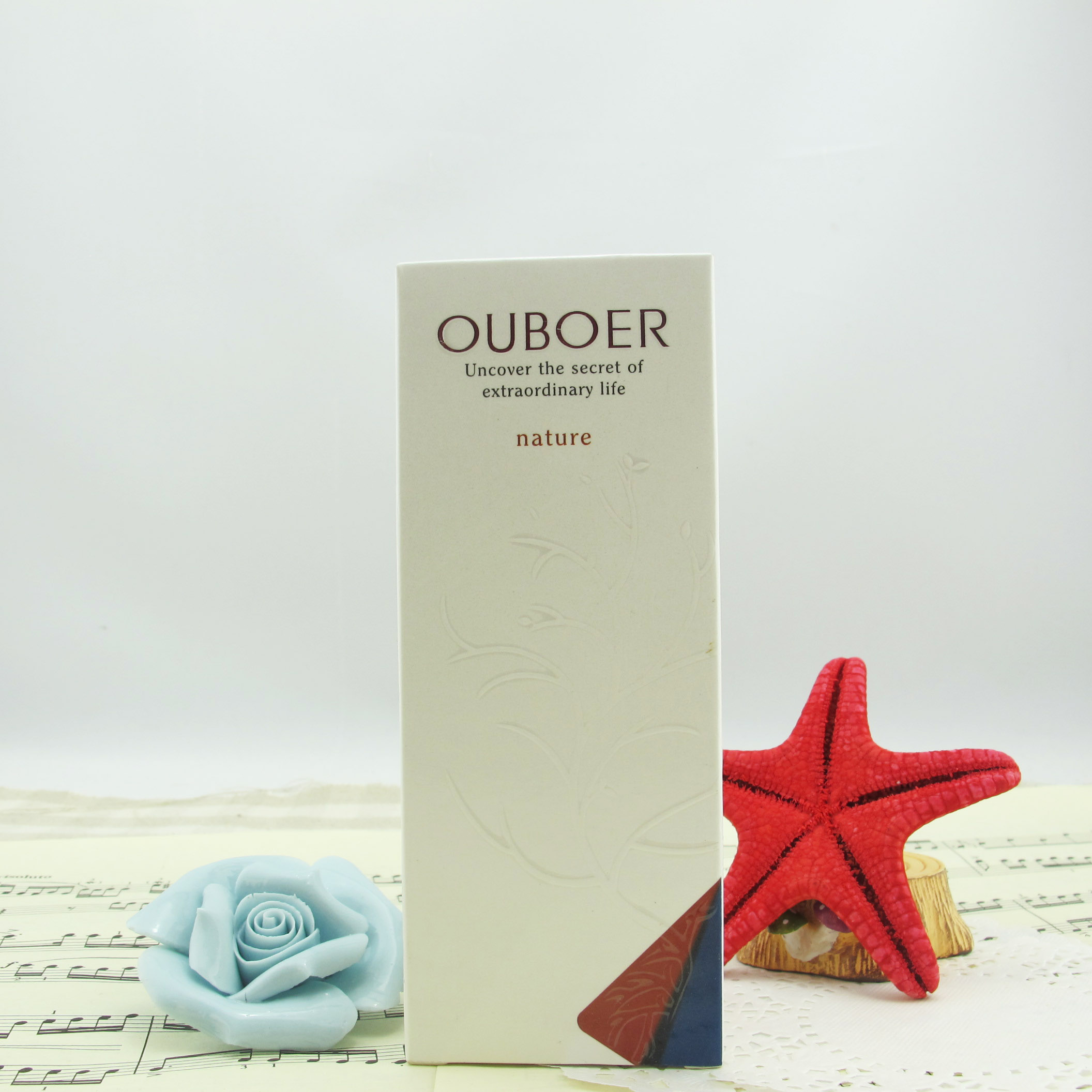 oub黄金滋养净爽洁面乳100g  深层清洁/抗衰老