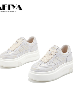 索菲娅Safiya2025冬季新款低帮系带潮流百搭时尚休闲鞋SF44112A86