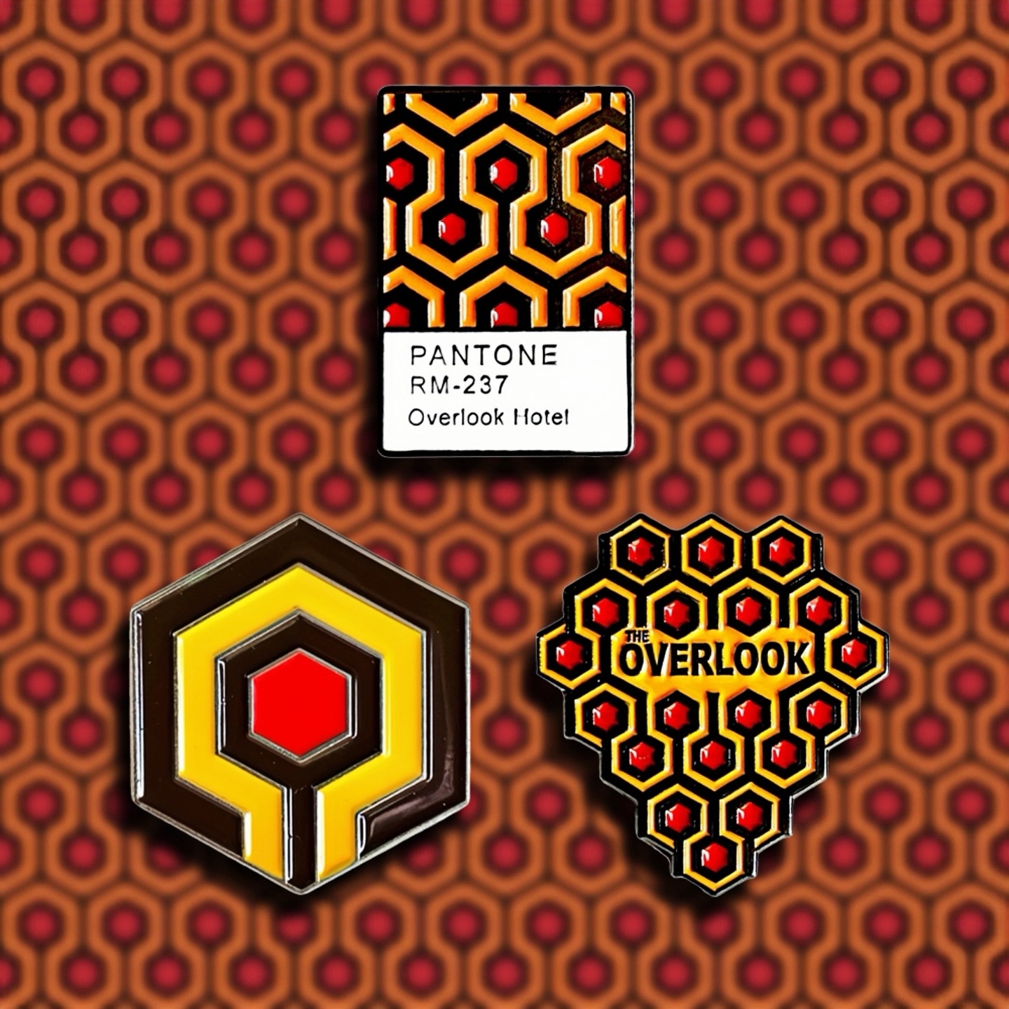 闪灵瞭望酒店地毯图案金属徽章