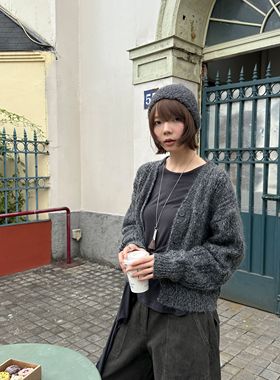 CLEAN SPACE-羊毛V领麻花织法针织开衫冬上新短款溜肩毛衣57870