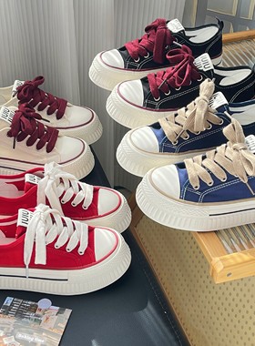 小众黑红色厚底增高帆布鞋女2025新款春秋透气松糕底百搭红色板鞋