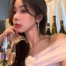 锆石爱心流苏耳环2025新款爆款独特耳钉女轻奢小众高级感耳饰耳夹