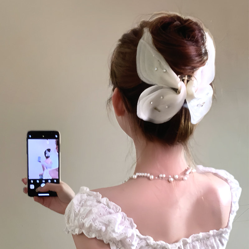 雪雾迷蝶~薄纱闪钻蝴蝶抓夹