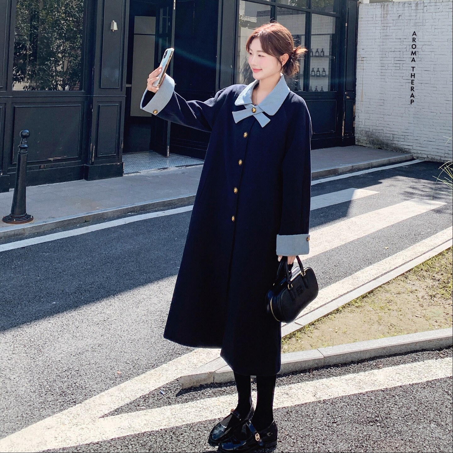 黑色撞色蝴蝶结毛呢大衣女秋冬2025新款减龄显瘦独特高级设计外套,女装毛呢外套,浙宝293