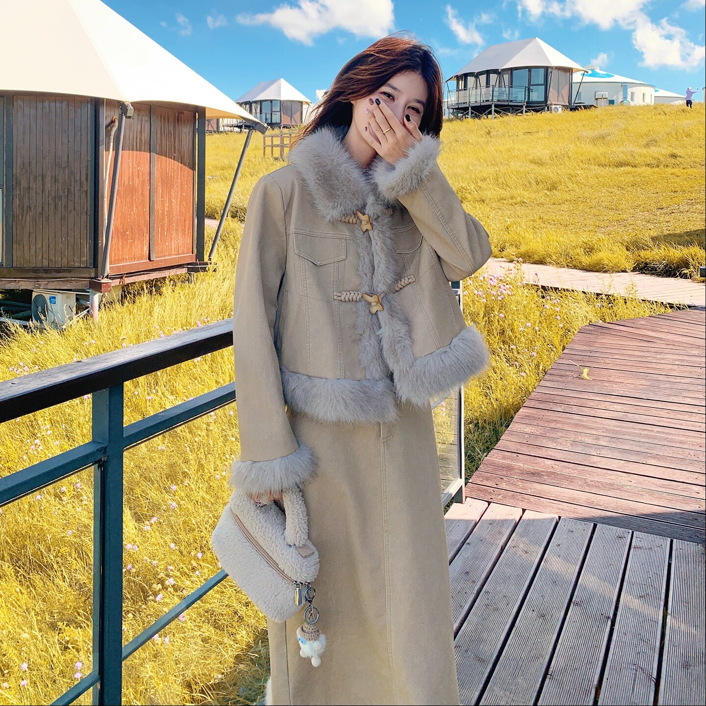 【新款】小香风拼毛短外套+半身裙套装293-2800-P225控328,女装套装/套裙,浙宝293