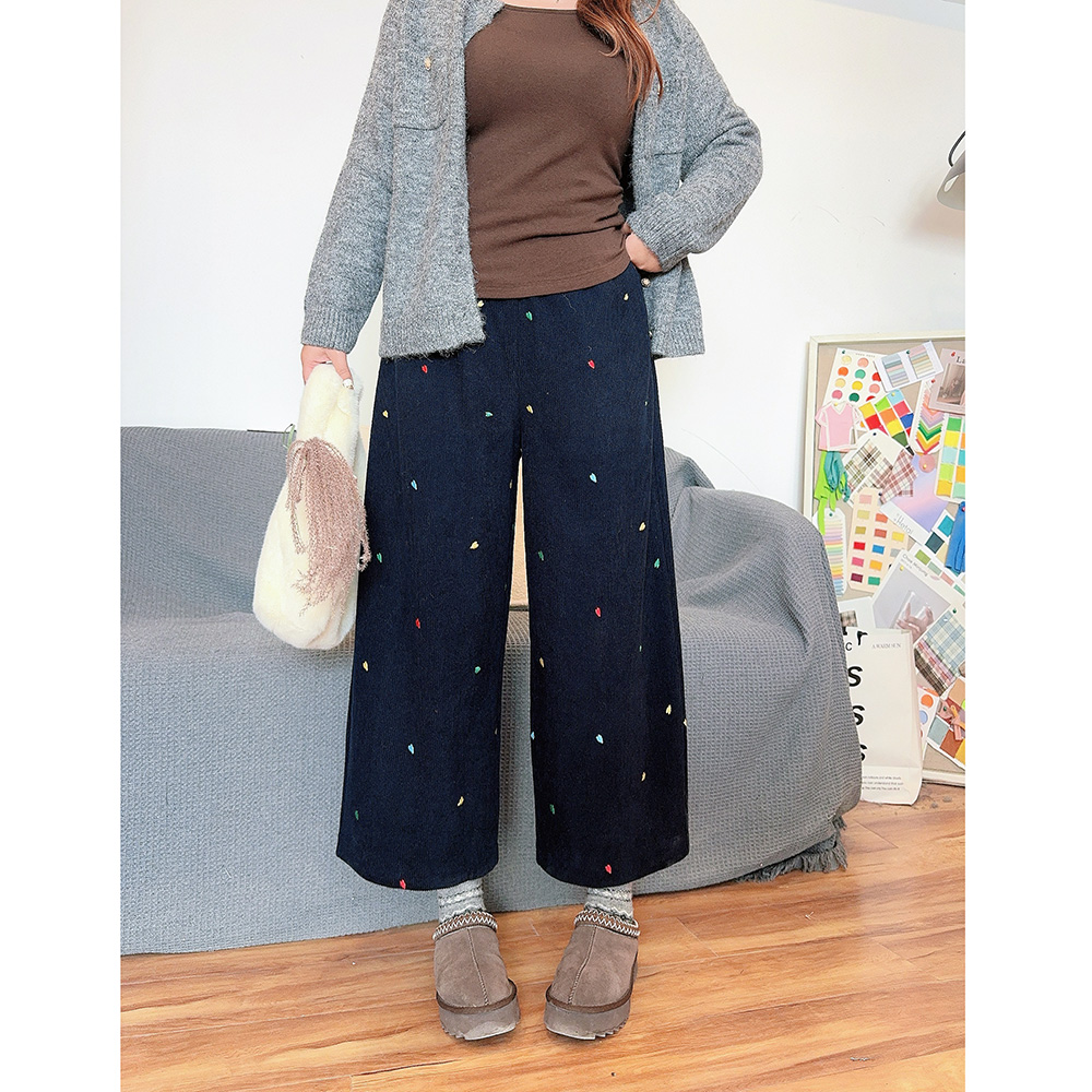 彩色爱心刺绣阔腿直筒条绒休闲裤