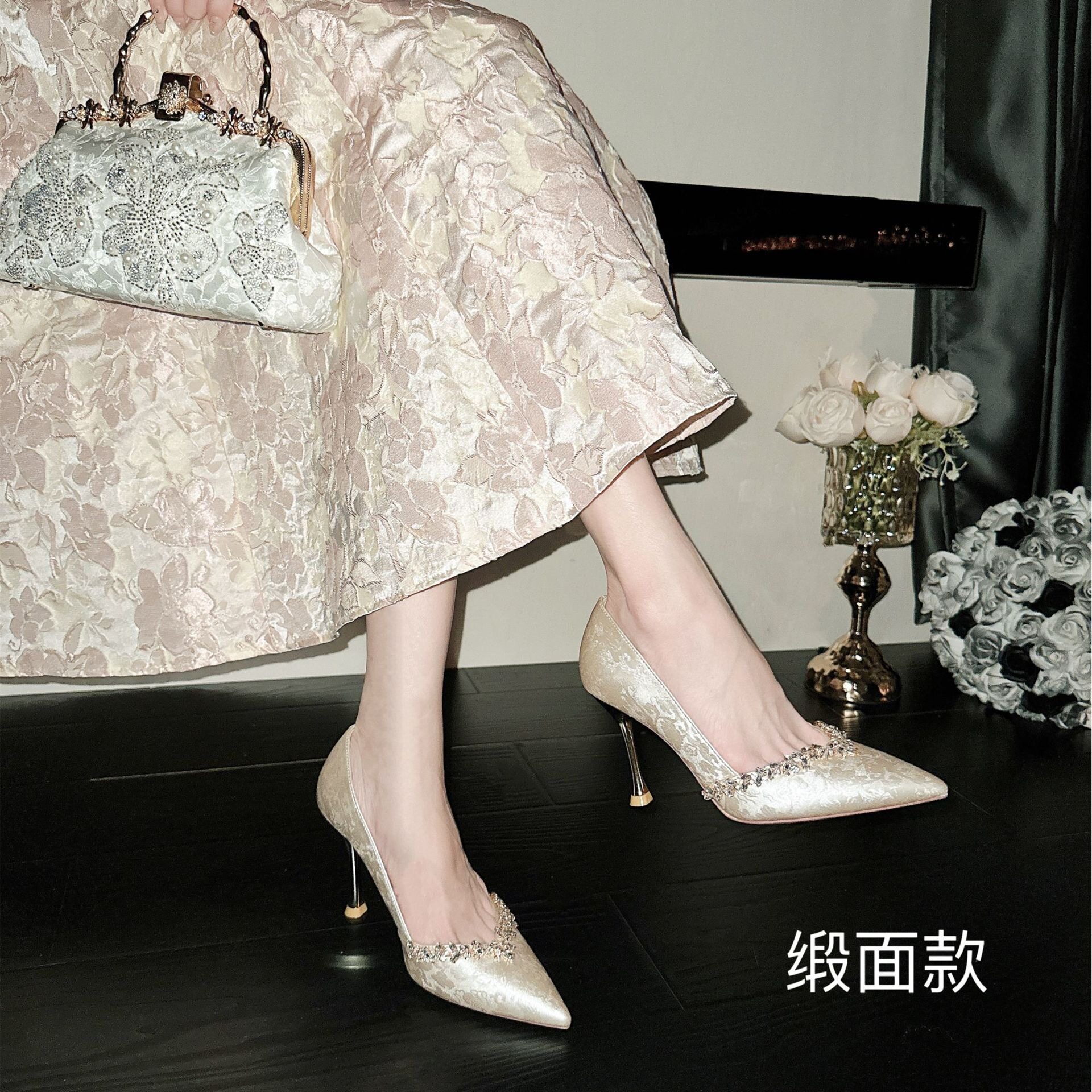 香槟色婚鞋禾秀两穿不累脚