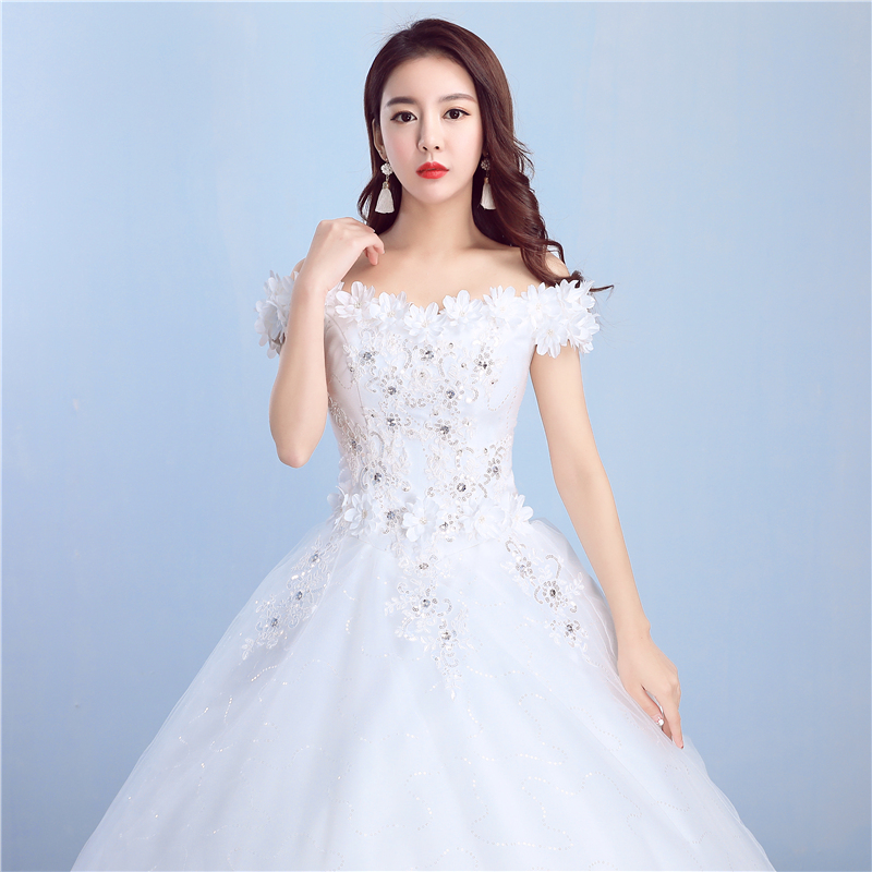孔雀婚纱