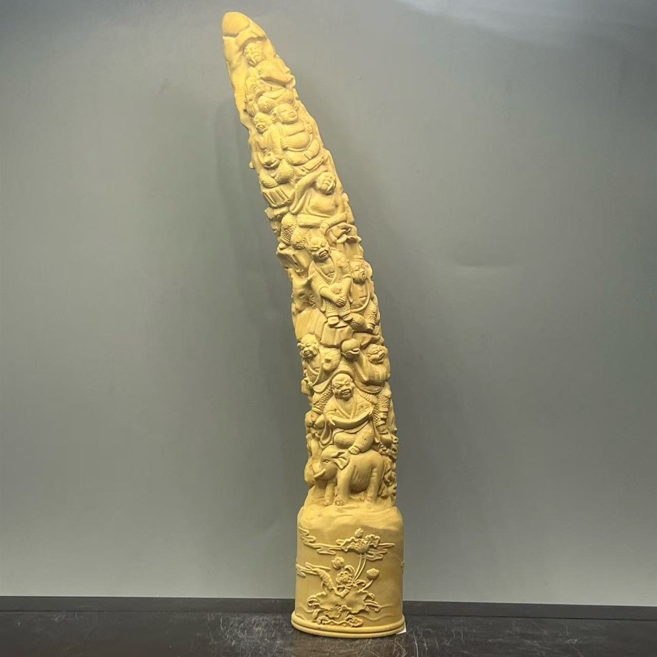 十八罗汉黄杨木原木雕刻玄关摆件