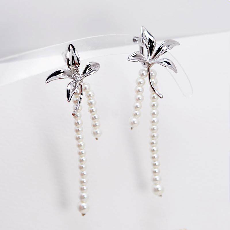 鸢尾花珍珠流苏螺旋耳夹女无耳洞耳环高级感秋冬新款小众设计A301,饰品/流行首饰/时尚饰品新,耳夹,淘宝优惠券,粉丝福利购,淘宝优惠卷