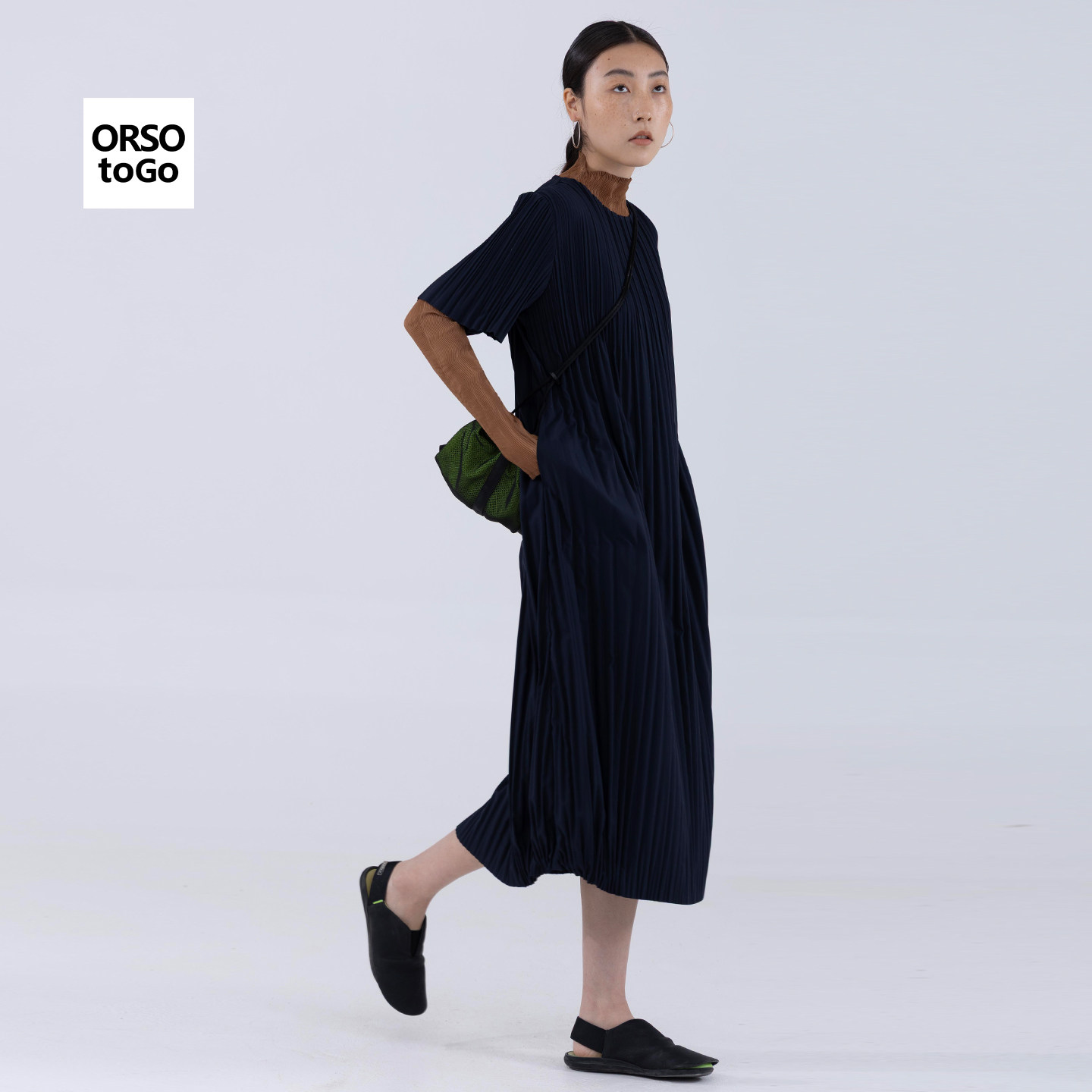 ORSO设计感花苞连衣裙女春新款藏青色解构茧形裙显瘦遮肉慵懒风