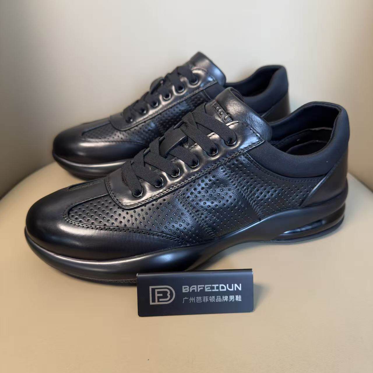 广州手工男鞋春季新款单鞋软底防滑休闲百搭皮鞋气垫鞋底1075-26