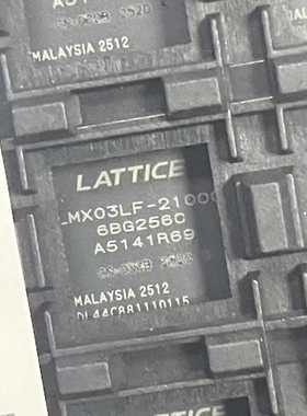 LCMXO3LF-2100C-5BG256C LMXO3LF-2100C 封装BGA-256 嵌入式-FPGA