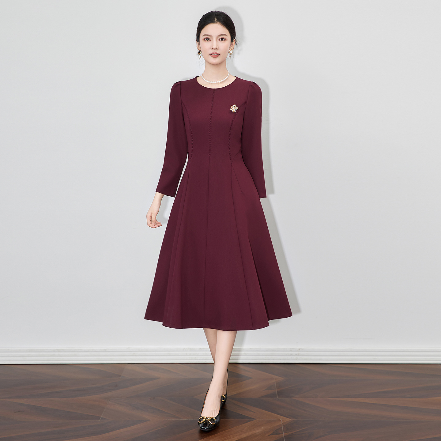 轻奢南油高货刺绣分割线修身中长A字大摆连衣裙晚宴礼服