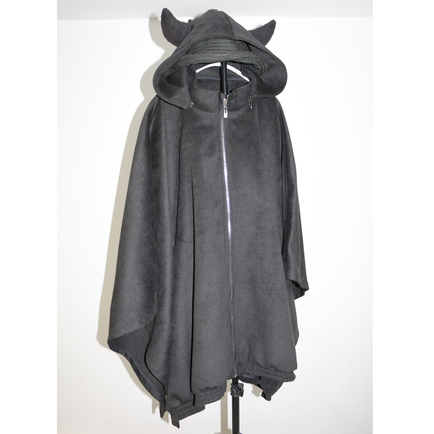 双面绒呢子厚款恶魔角可以拆卸