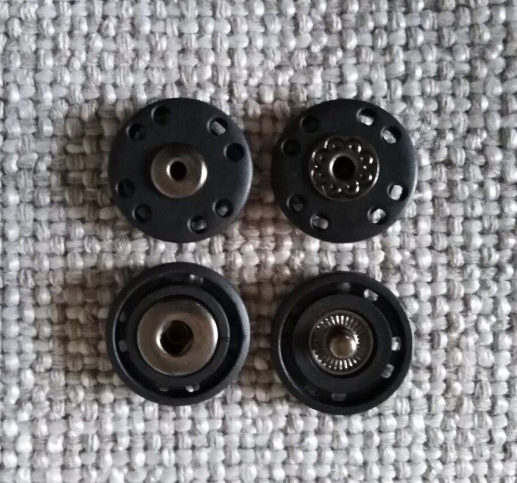 黑色手工两合暗扣 服装箱包鞋帽袖口皮套子母按扣直径1.8厘米