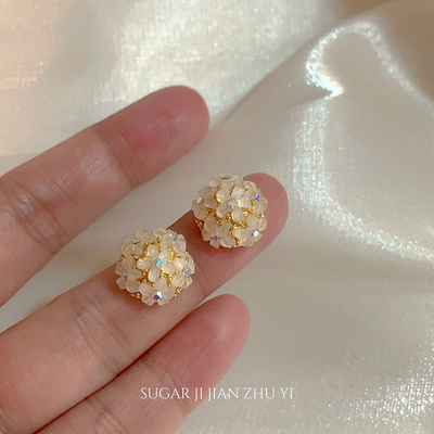 SUGAR 适合夏天的耳环超仙气质绣球花朵耳钉小众独特设计耳饰女