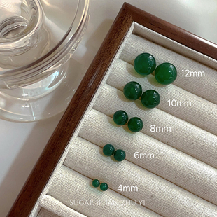 新中式国风绿色珠子耳钉复古高级感简约时尚气质耳环女2026年新款