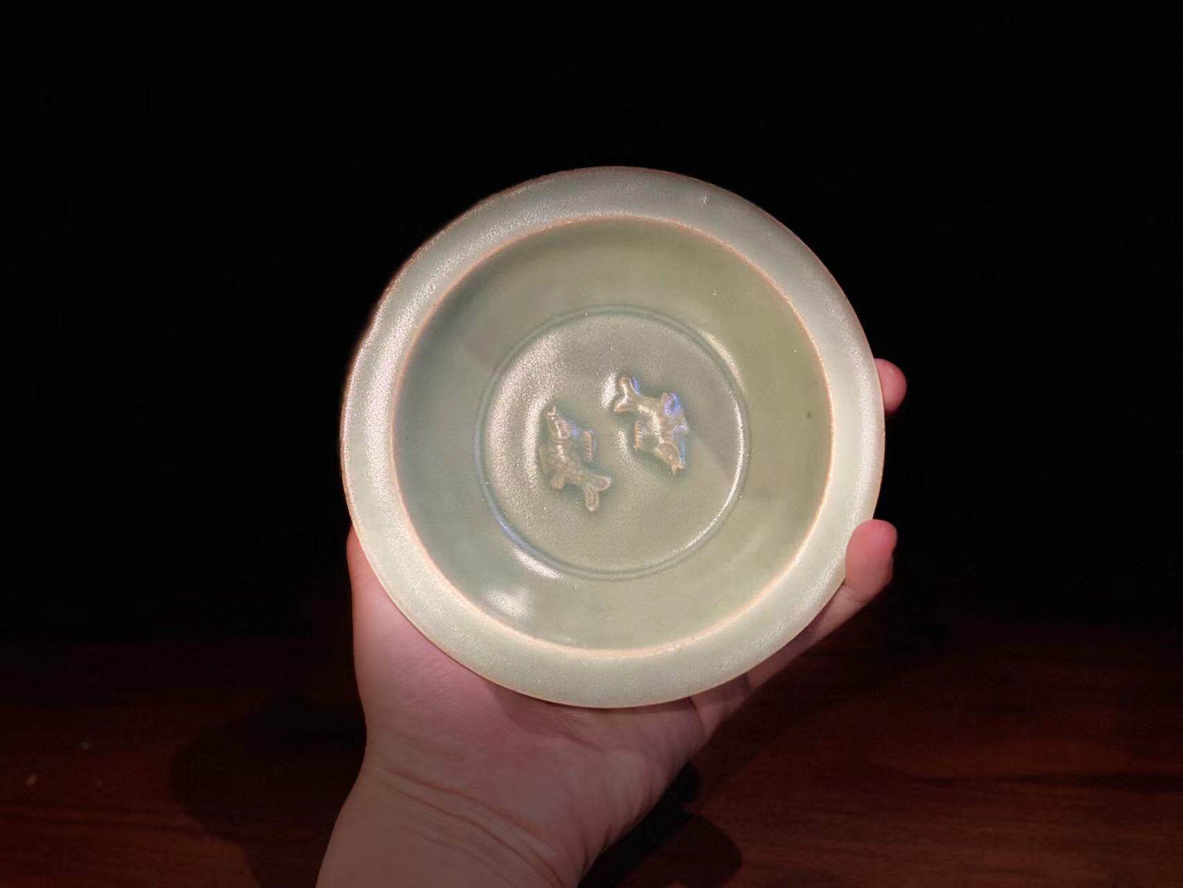 古器物宋朝瓷器文房笔洗 龙泉窑青瓷瓜棱双鱼盘 工夫茶道器壶承托
