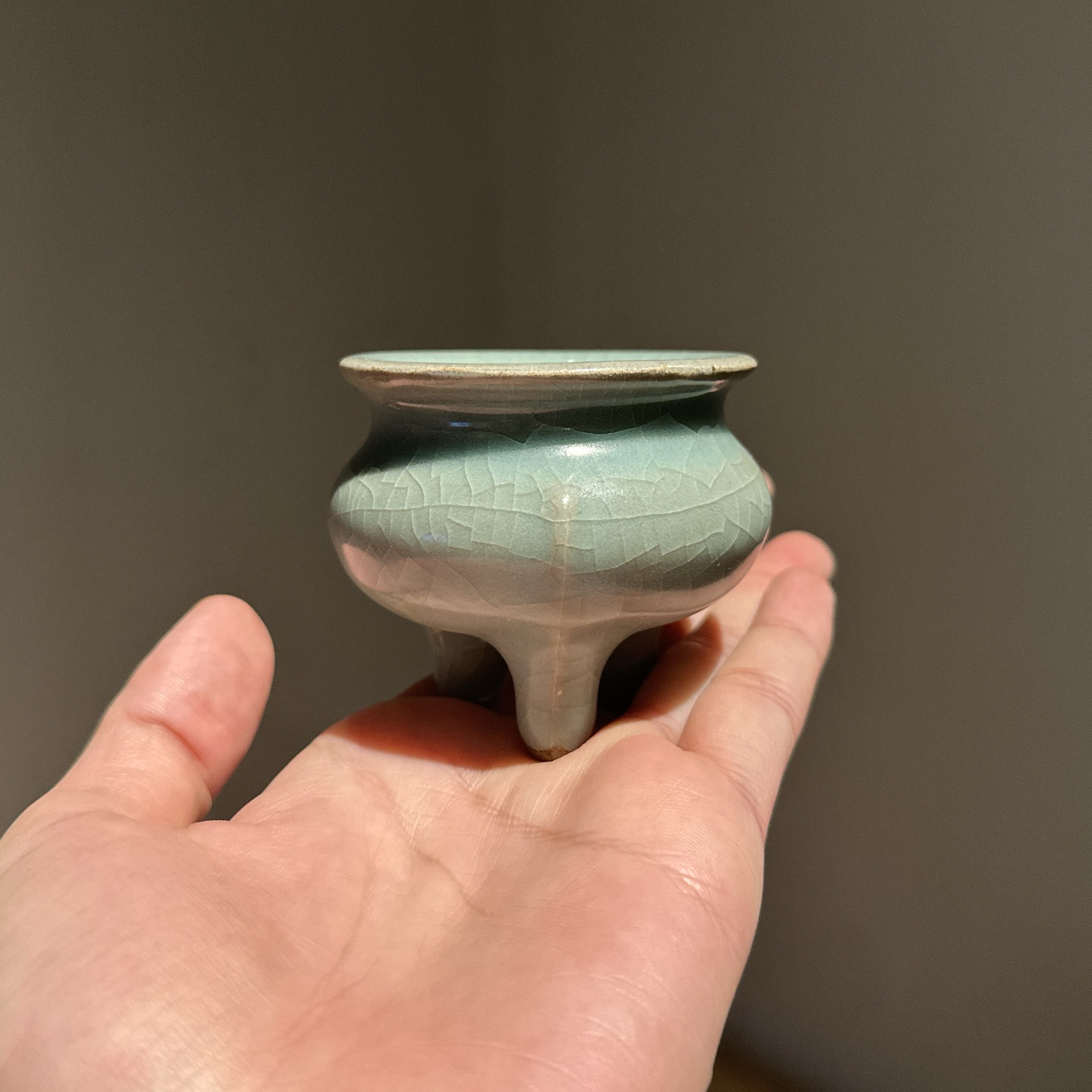 三足香炉龙泉青瓷全开篇