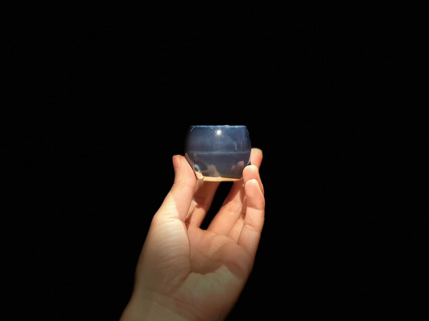 古器物明代老瓷器 单色釉霁蓝色鼓形三足小琴炉 专业香茶道点线香