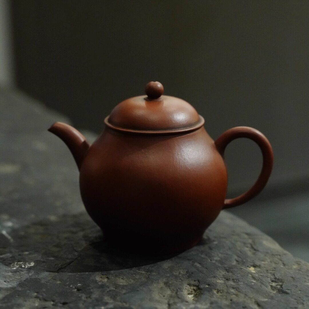 50年代日本回流紫砂 原矿老朱瓮型壶 工夫泡茶小品高朋满座款120c
