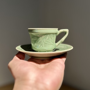 梅子青明刻竹叶主人杯泡茶品茗咖啡杯95c 80年代出口海外龙泉青瓷