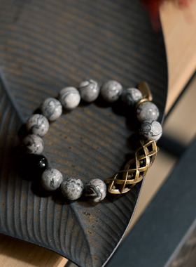 非鱼之家原创设计天然石手串饰品