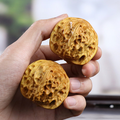 黄杨木雕官帽实木雕刻核桃手把件