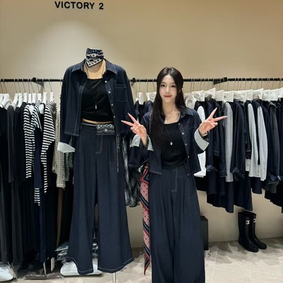 韩版时尚套装牛仔外套+背心+阔腿