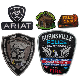 熨烫针缝刺绣背胶布贴小屋饼干骑士胸章徽章袖标补丁章仔贴花A542