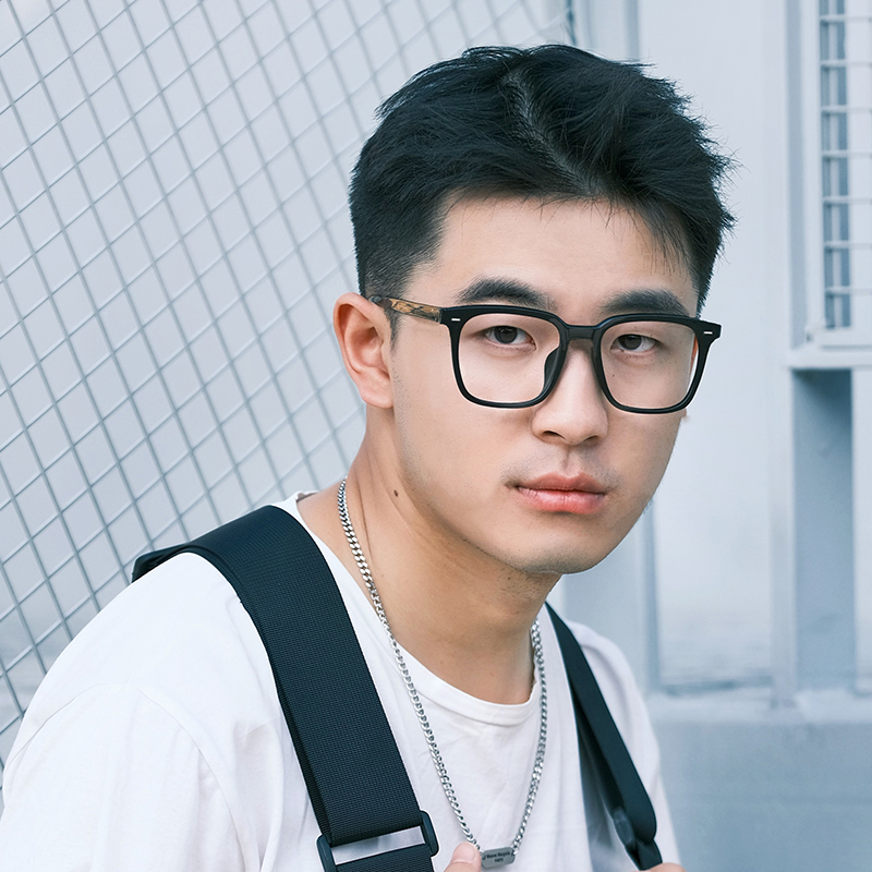 日系超轻黑框近视眼镜男可配度数防蓝光平光镜方框大脸显瘦ins风