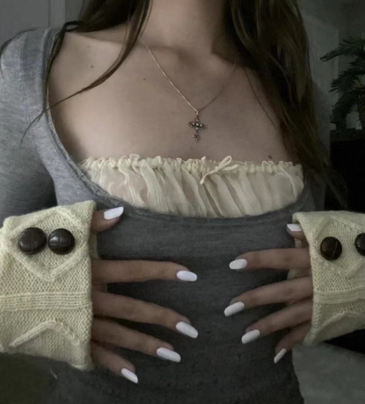 独家 美丽上衣 毛线袖拼接软糯羊绒针织上衣