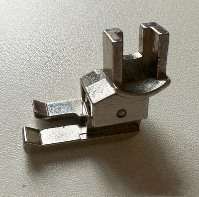 0.1止口家用多功能缝纫机压脚脚踩机器家用高低压脚缝纫机配件