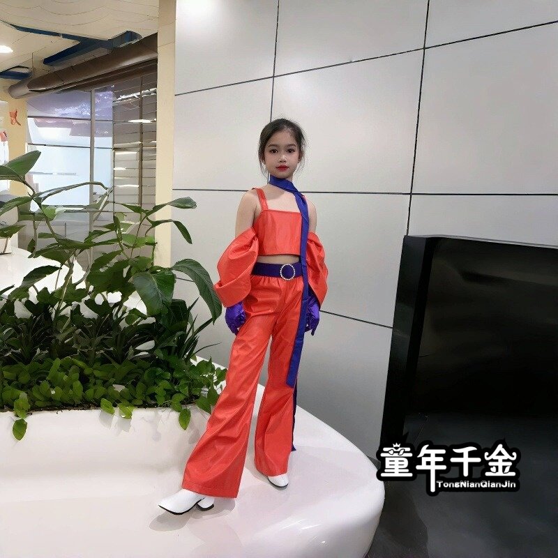 大玩家儿童走秀潮服女童多巴胺橙色套装时尚舞台演出服皮裤爆款