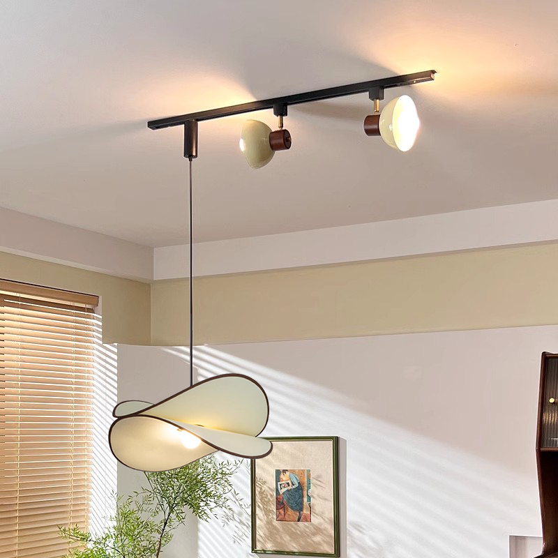 餐厅吧台岛台led轨道射灯衣帽间服装店民宿中古风可调节移位吊灯