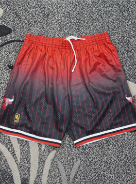 美潮街头 MITCHELL&NESS 芝加哥公牛联名赛季复古宽松篮球短裤