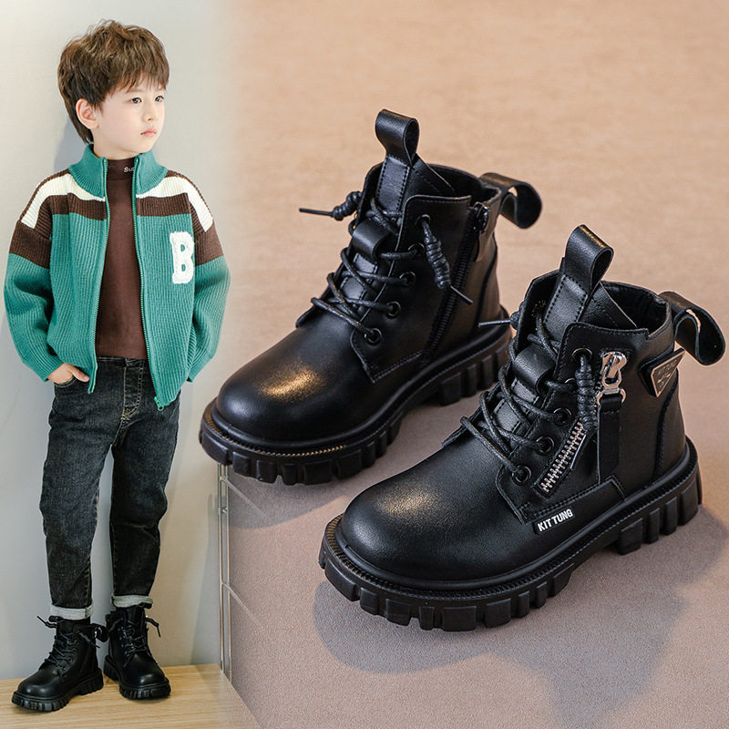 2025秋冬新款男童马丁靴加绒加厚儿童棉靴英伦风中大童防滑女童靴