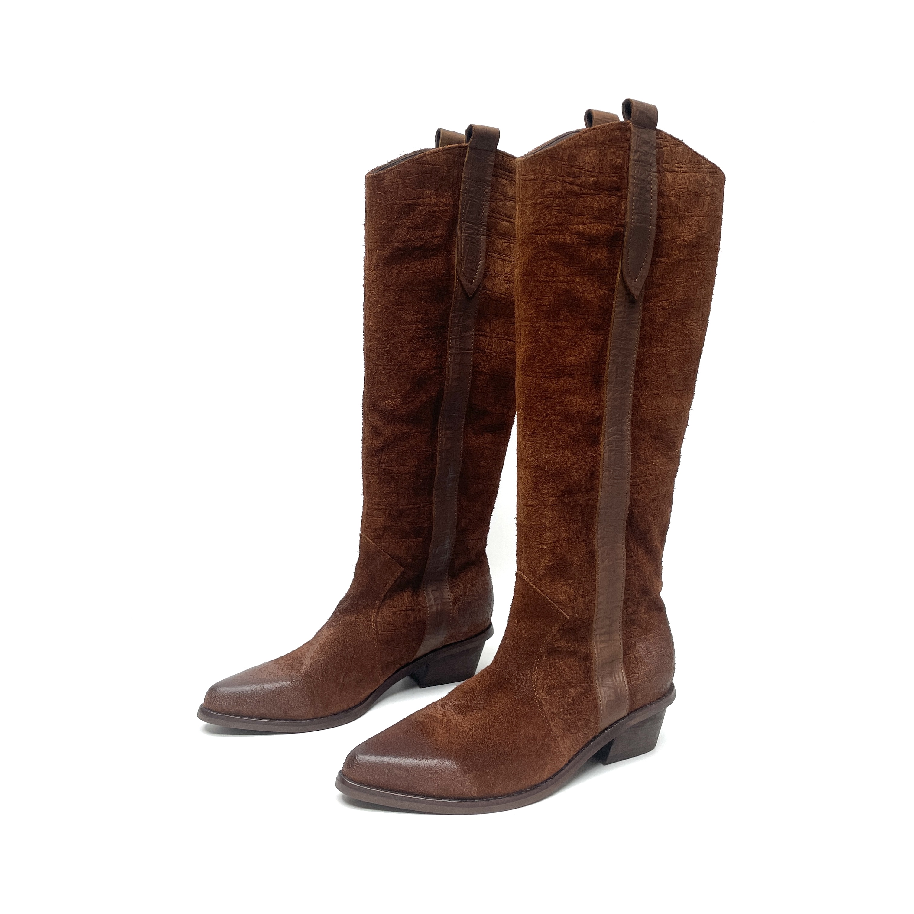 雪密欧新款美拉德水洗压花马绒皮长靴女百搭西部风骑士靴女981-02