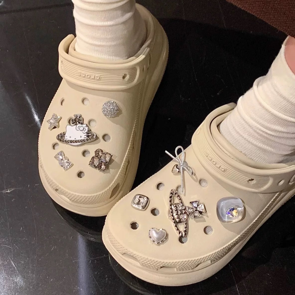 【黑洞甜心】原创HelloKitty洞洞鞋花配饰女生适配crocs鞋扣鞋花