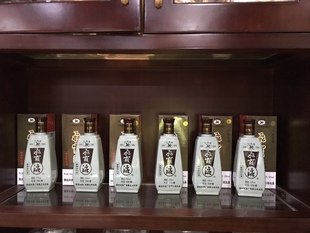 飞霞液 53度白酒 整箱6支 清远飞霞液 酱香型白酒包邮