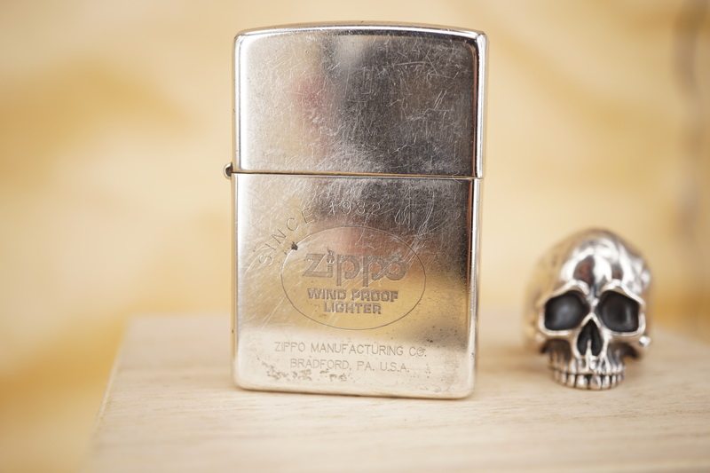 原装正版 1995年二手精雕椭圆Z标纯银打火机 ZIPPO