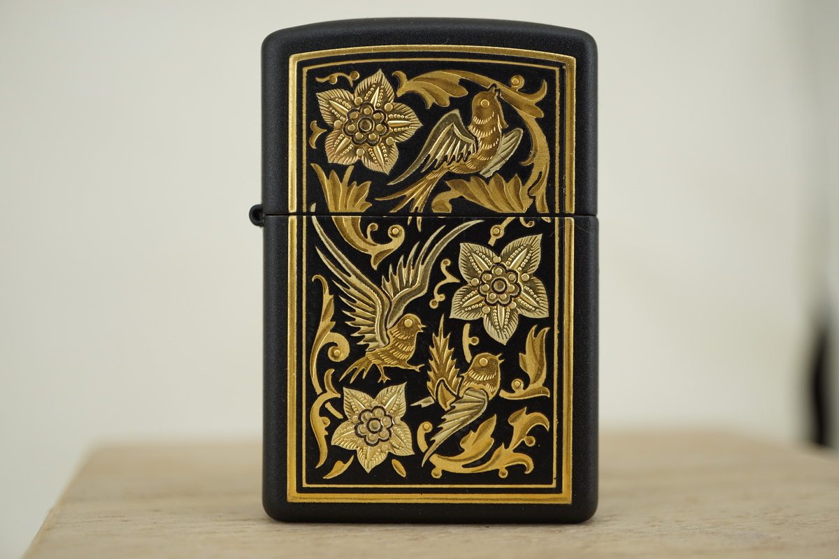 原装正版1996年C全新哑漆托莱多手雕贴片金雀花纹章打火机ZIPPO
