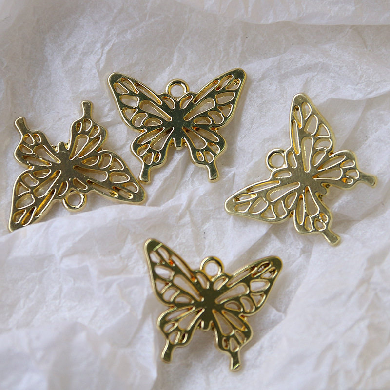 日系复古合金金色蝴蝶diy配件气质耳环吊坠挂件饰品清雅项链材料