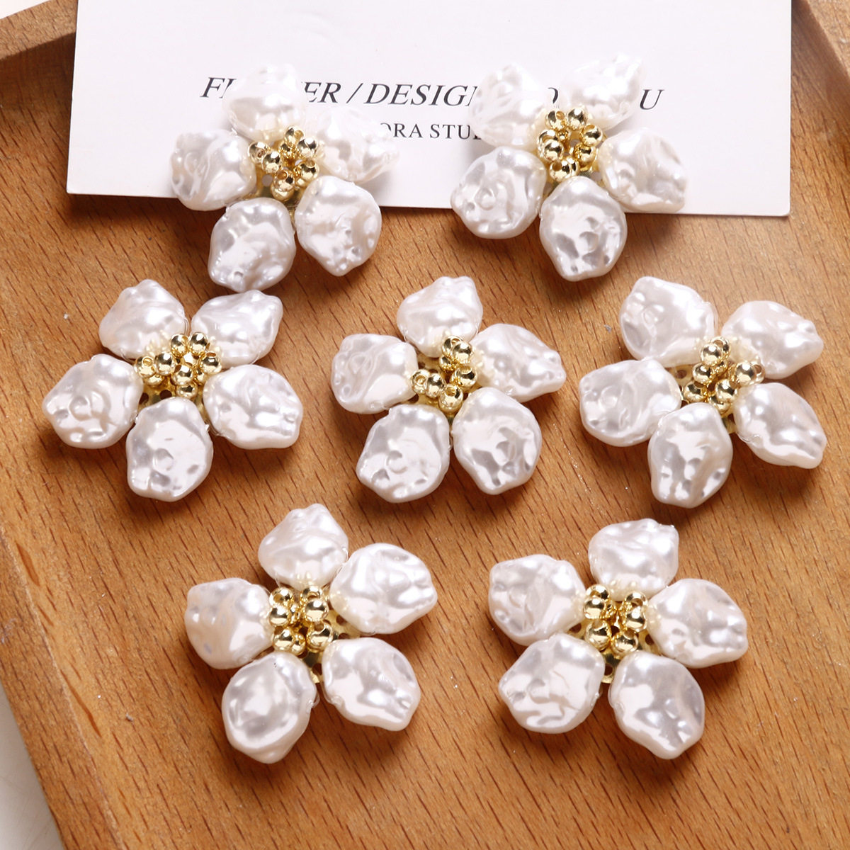 小香风仿珍珠手工编织五瓣花朵diy耳饰头饰女饰品配饰材料