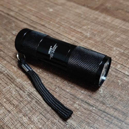 9LED灯紫光手电筒 鉴定验钞验UV荧光剂固化绿油玉石鉴定猫藓检测